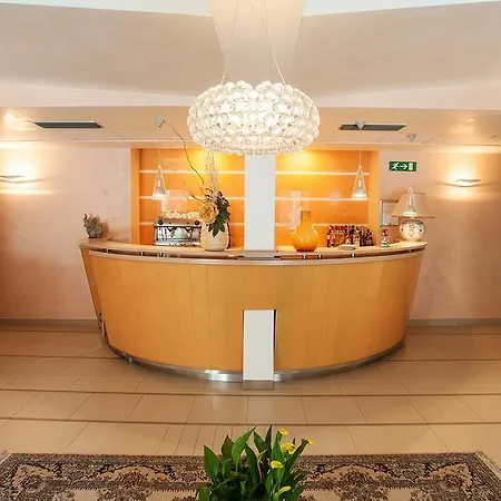 Hotel Riviera